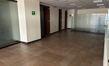 RENTA DE OFICINAS EN LOMAS VERDES A $300.00 M2, NAUCALPAN DE JUAREZ, ESTADO DE MEXICO.