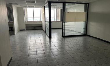 RENTA DE OFICINAS EN LOMAS VERDES A $300.00 M2, NAUCALPAN DE JUAREZ, ESTADO DE MEXICO.