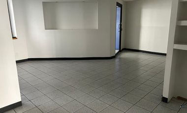 RENTA DE OFICINAS EN LOMAS VERDES A $300.00 M2, NAUCALPAN DE JUAREZ, ESTADO DE MEXICO.