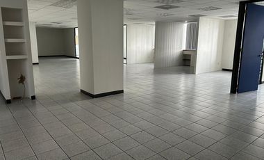 RENTA DE OFICINAS EN LOMAS VERDES A $300.00 M2, NAUCALPAN DE JUAREZ, ESTADO DE MEXICO.