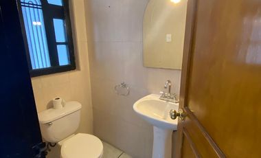 Las Alamedas, Atizapán casa con ampliaciones