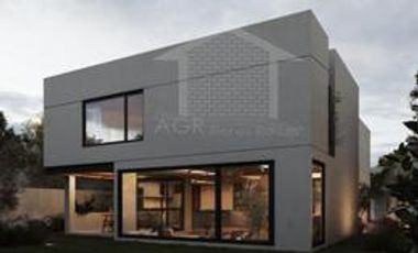 PREVENTA RESIDENCIA CON CUARTA RECAMARA EN PLANTA BAJA,CUARTO DE SERVICIO Y ROOF TOP