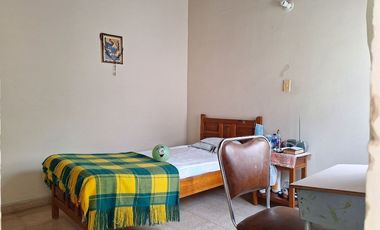 VENTA CASA QUINTA GRANADA, BIEN UBICADA CERCA CENTRO COMERCIAL, SECTOR TRANQUILO