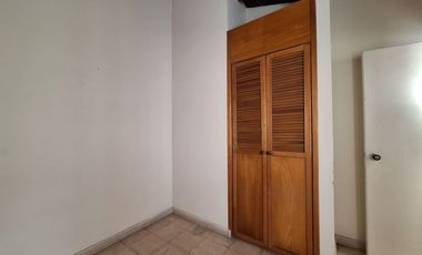 VENTA CASA QUINTA GRANADA, BIEN UBICADA CERCA CENTRO COMERCIAL, SECTOR TRANQUILO