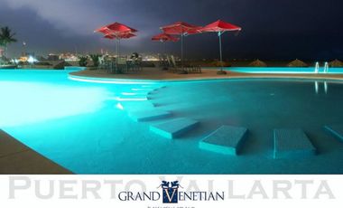 Departamento en Venta Puerto Vallarta frente al Mar.