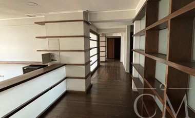 Departamento duplex para oficinas en el centro