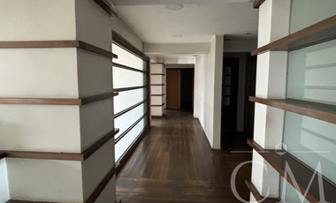 Departamento duplex para oficinas en el centro