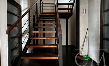 Departamento duplex para oficinas en el centro