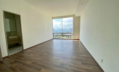 24-4821 Venta PentHouse ISOLA Bosque Real, IH