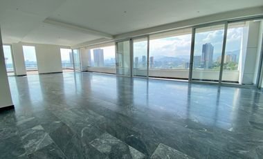 24-4821 Venta PentHouse ISOLA Bosque Real, IH