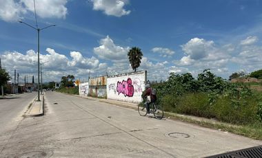 Terreno en Renta, Av. Valle de Santiago