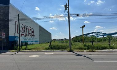 Terreno en Renta, Av. Valle de Santiago