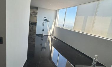 Oficina acondicionada en renta