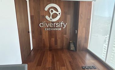 Oficina acondicionada en renta