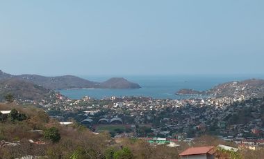 Venta Terreno con Excelente VISTA a la Bahía de Zihuatanejo Gro.