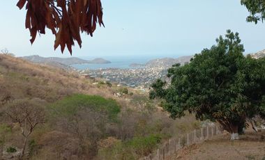 Venta Terreno con Excelente VISTA a la Bahía de Zihuatanejo Gro.