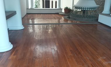 HERMOSA CASA EN RENTA PARA CASA HABITACION U OFICINA, EN EXCLUSIVO FRACCIONAMIENTO RESIDENCIAL, PASEO DEL HELIOTROPO, COLONIA MONRAZ, GUADALAJARA, JAL
