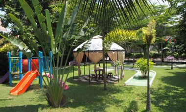 Luxurious 2-Bedroom Beachfront Condo For Sale Only 4.2 MB.
