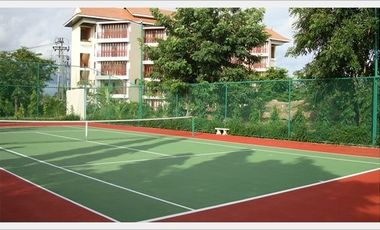 3 Bed 2Bath Townhouse for sale! Beautiful surrounding, Big pool, Full furnished price only 3,950,000 baht. Ready to move in! Price Negotiable!