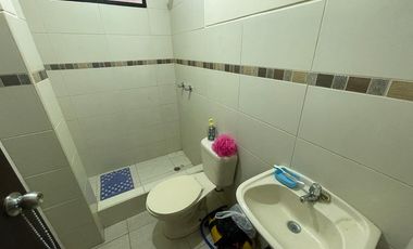 En alquiler casa de 4 dormitorios en urb.La Romareda. (TH)