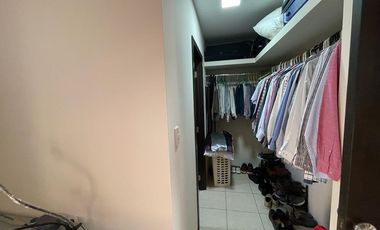 En alquiler casa de 4 dormitorios en urb.La Romareda. (TH)