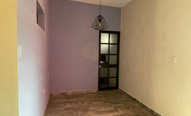 CASA EN VENTA DE UNA PLANTA EN MÉRIDA. KOMCHEN