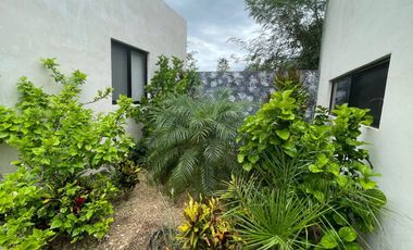 CASA EN VENTA DE UNA PLANTA EN MÉRIDA. KOMCHEN