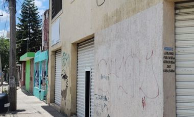 VENDO AMPLIA OFICINA Y LOCAL EN ESQUINA $2,500,000.00 CON PANELES SOLARES Y CALENTADOR SOLAR LLAMA !