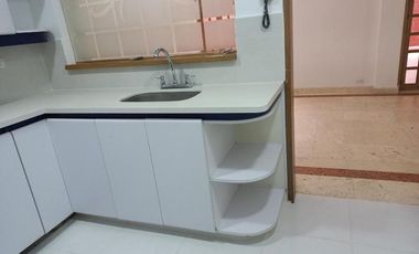 Casa En Venta En El Poblado Cerca Al Tesoro Medellín