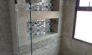 Casa En Venta En El Poblado Cerca Al Tesoro Medellín