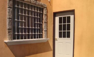 Casa en venta con terreno excedente, en fraccionamiento tuzos al sur de pachuca