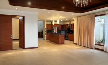 2-Storey Condo By the Beach in Mactan for Rent