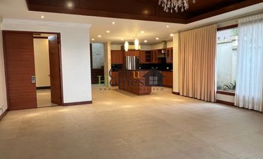 2-Storey Condo By the Beach in Mactan for Rent