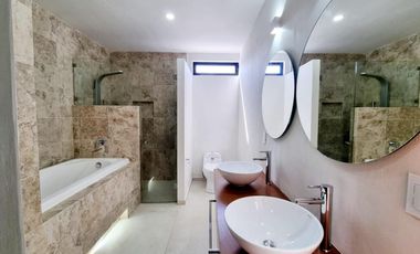 Casa Inteligente en venta en Coto de Valle Imperial Zapopan