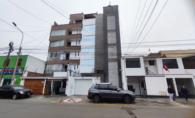 DEPARTAMENTO 4TO PISO EN VENTA 89 M2 AV. LOS PARACAS - ATE