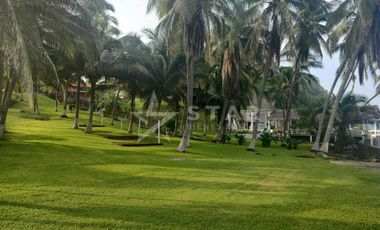 HOTEL DE PLAYA, BAHÍAS DE PAPANOA