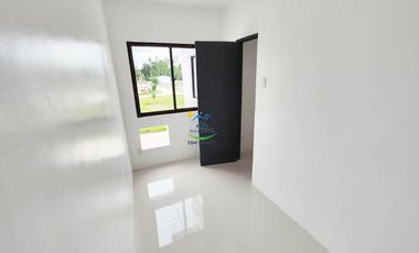 3 Storey House For Sale in Acropolis Subdivision Talamban, Cebu CIty Preselling