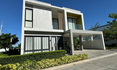PARIS IDEAL FAMILY HOME FOR SALE