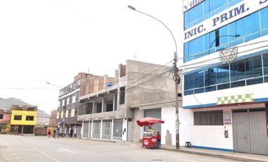 OCASION EN VENTA TERRENO COMERCIAL 304m2 TORRE BLANCA DE CARABAYLLO.