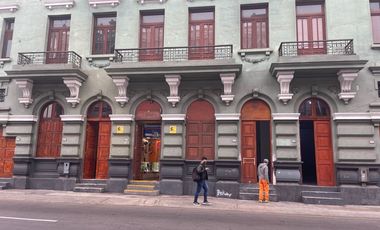 LOCAL COMERCIAL EN ALQUILER EN ESQUINA DE AV. PASEO COLÓN Y JR. WASHINGTON