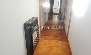 Leon Propiedades arrienda casa en sector Lo Águila, Curacaví.