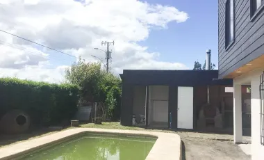 Linda Casa En Centro De Quillón