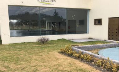 CASA EN RENTA DENTRO DE FRACCIONAMIENTO EN ZAMARRERO