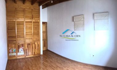 CASA EN RENTA DENTRO DE FRACCIONAMIENTO EN ZAMARRERO