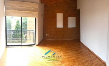 CASA EN RENTA DENTRO DE FRACCIONAMIENTO EN ZAMARRERO