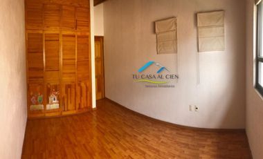 CASA EN RENTA DENTRO DE FRACCIONAMIENTO EN ZAMARRERO