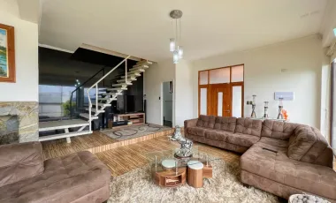 Preciosa Casa En Venta En Pingueral