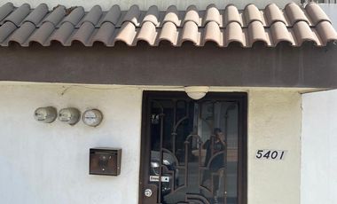 Local Comercial y Of. VENTA AV. CAMINO AL MIRADOR Paseo Residencial MONTERREY 2 Amplios Frentes ESQUINA Super Ubicado CENTRICO Muy Visible 2 Plantas