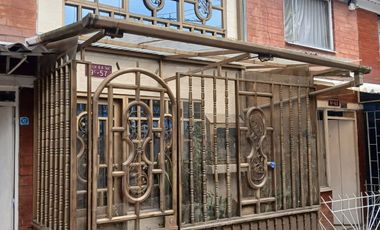 VENTA - CASA - NEMESIS - SOACHA 3 PISOS   BIEN UBICADA