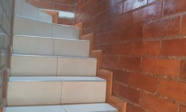 VENTA - CASA - NEMESIS - SOACHA 3 PISOS   BIEN UBICADA